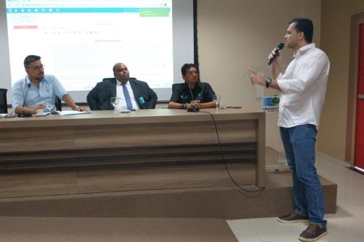 Promotor de Urbanismo recomenda medidas relacionadas à Expofeira em reunião com gestores