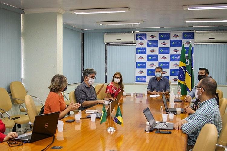 Waldez reúne equipe da educação para avaliar possíveis cenários de retorno das aulas