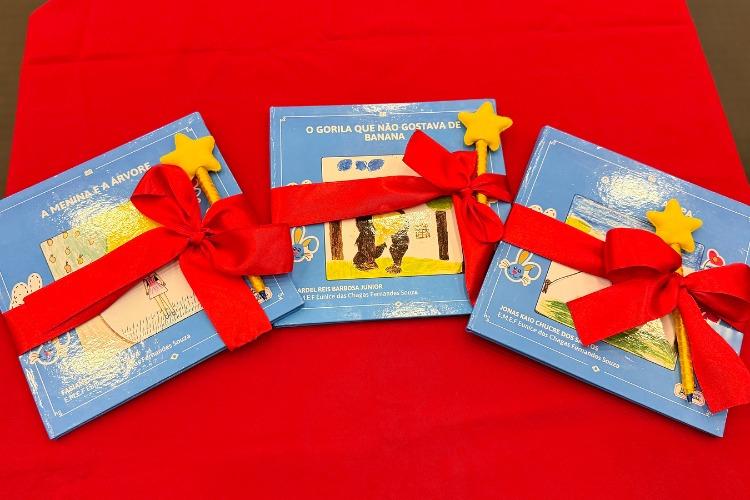 Estudantes da Escola Eunice das Chagas lançam livros pelo projeto Super Autor, em Macapá