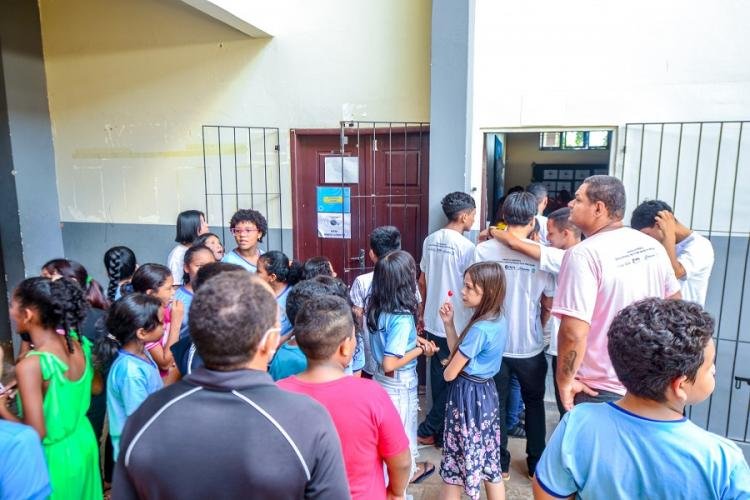 Mais de 170 pessoas recebem capacitação em astronomia em escola pública de Macapá
