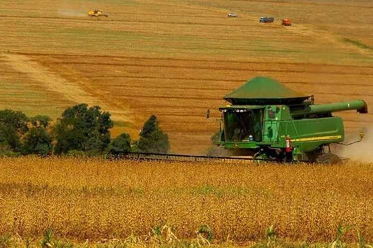 Bolsonaro sanciona lei que cria fundos de investimento do agronegócio