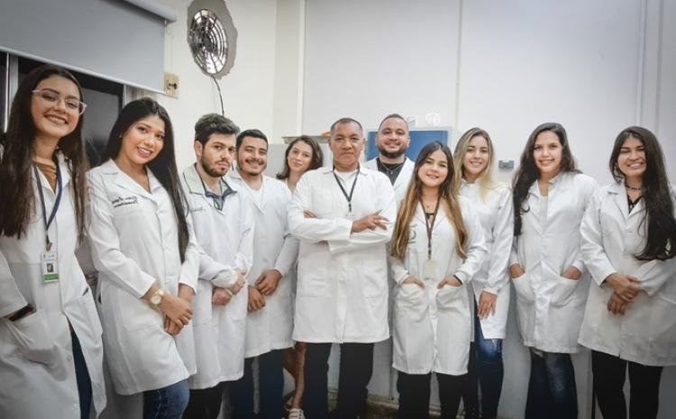 Pesquisas na área de fármacos levam gerente do HU-Unifap a destaque em ranking internacional