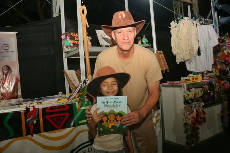 Literatura que nasce na escola ganha espaço na ExpoAgro de Tartarugalzinho