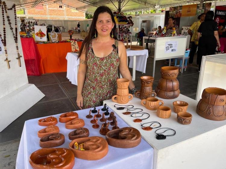 Artesã amapaense participa da maior feira de artesanato da América Latina na Colômbia