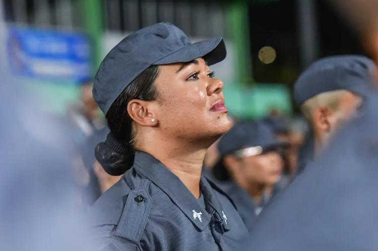Sob forte emoção, 'Noite Cinza' marca avanço da formação de 532 soldados da PM do Amapá: ‘chegaremos a 70% a mais do efetivo’, cita governador Clécio