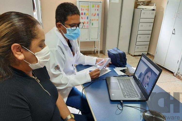 Telemedicina: Prefeitura de Santana oferta consultas médicas on-line em 7 especialidades
