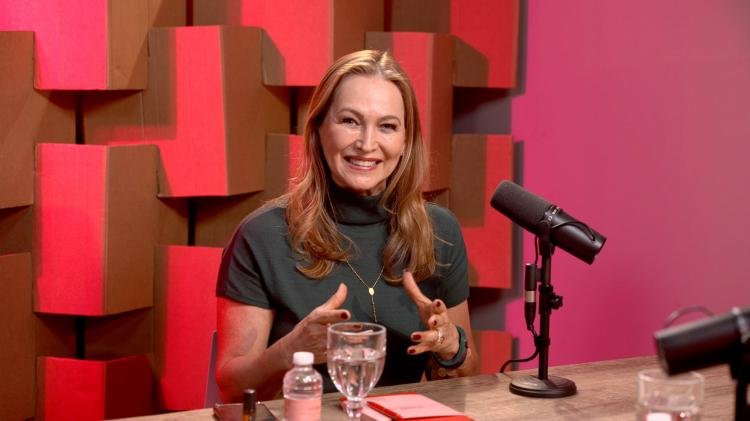 Adriana Colin celebra a transição de carreira de Eliana e reflete sobre sua própria trajetória